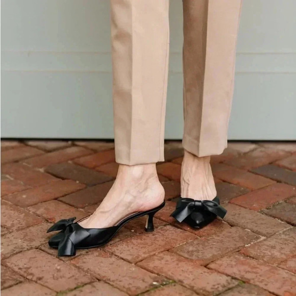 Patricia Green Malibu Kitten Heel - Picture 3 of 4